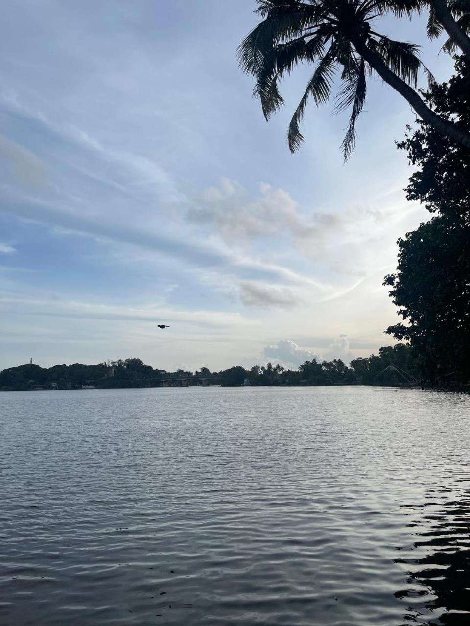 Ashtamudivillas Kollam Exteriör bild