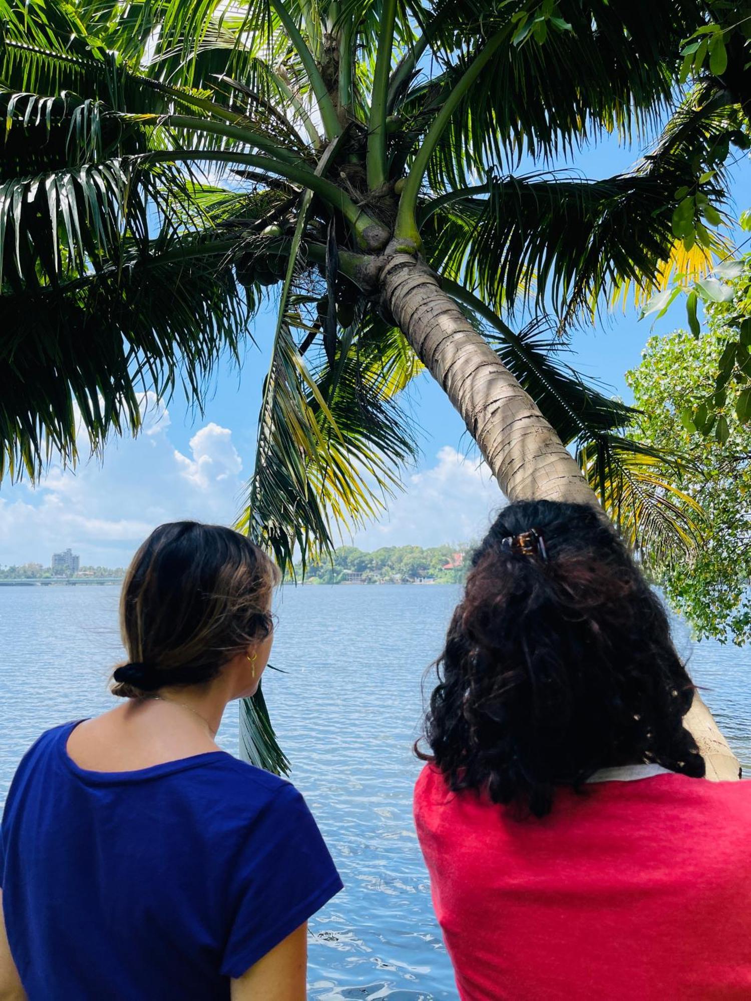 Ashtamudivillas Kollam Exteriör bild
